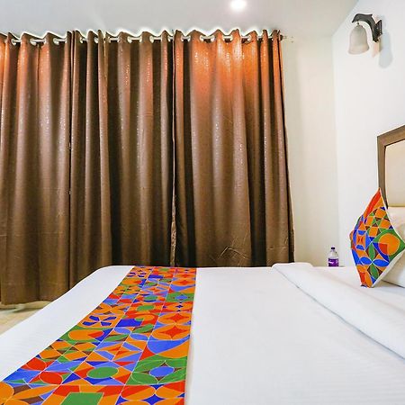 Fabhotel Jpm The Grand Bella - Nr Nehru Place Market Nueva Delhi Exterior foto
