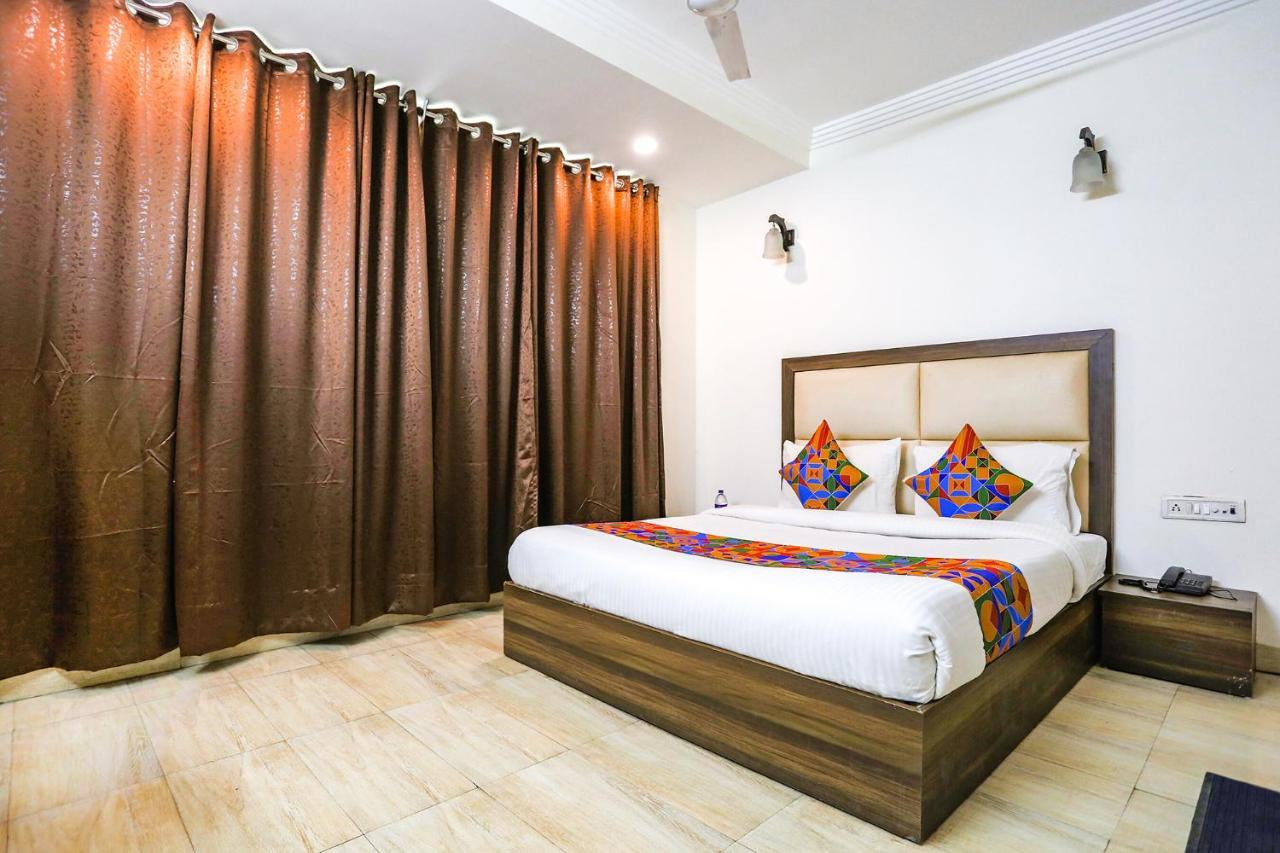 Fabhotel Jpm The Grand Bella - Nr Nehru Place Market Nueva Delhi Exterior foto