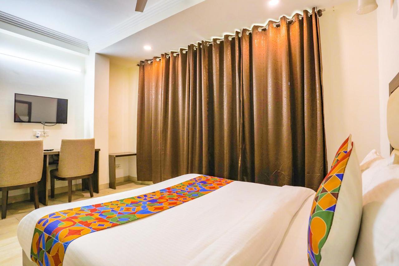 Fabhotel Jpm The Grand Bella - Nr Nehru Place Market Nueva Delhi Exterior foto