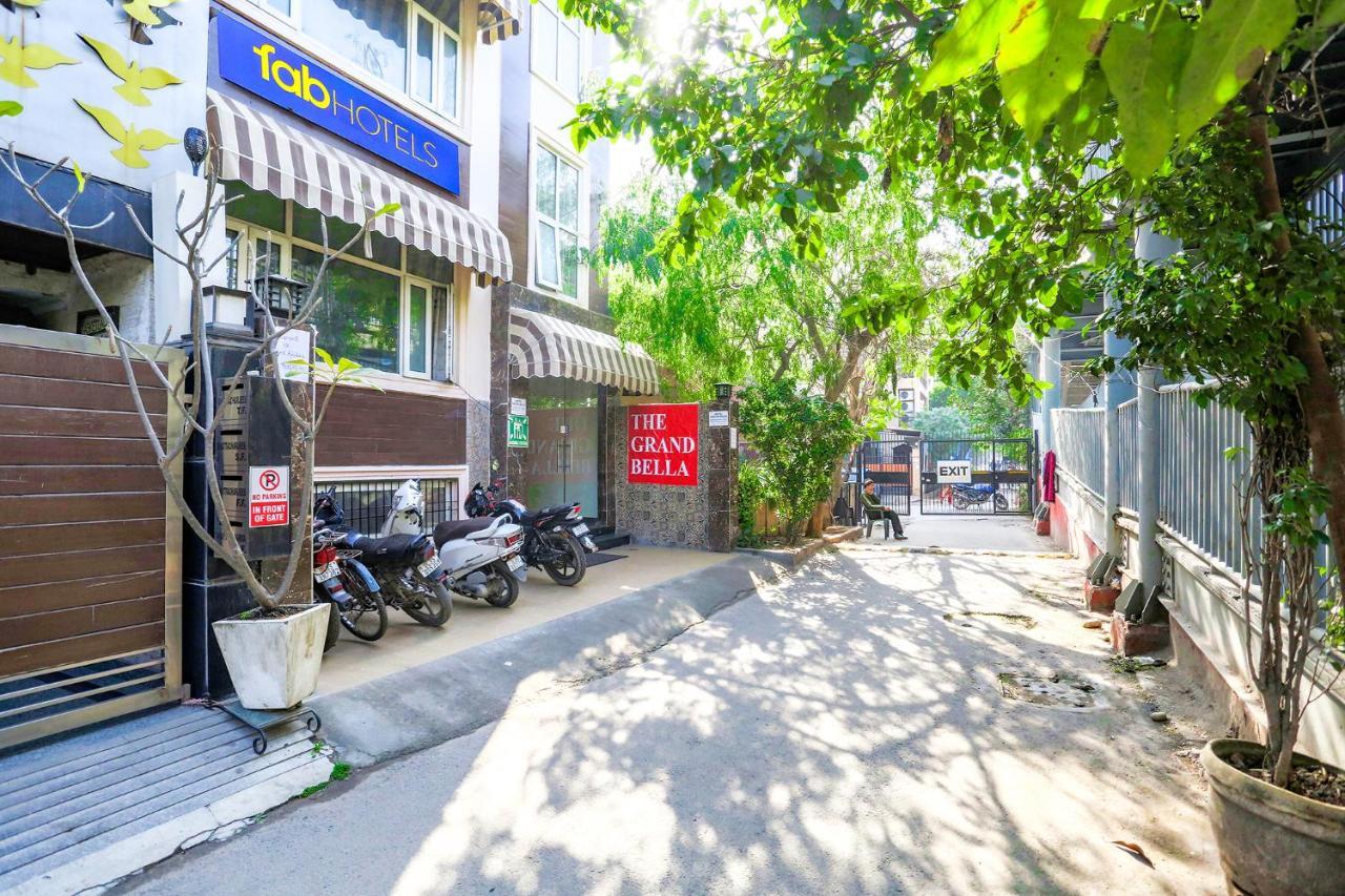 Fabhotel Jpm The Grand Bella - Nr Nehru Place Market Nueva Delhi Exterior foto
