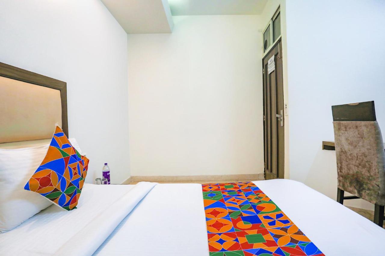 Fabhotel Jpm The Grand Bella - Nr Nehru Place Market Nueva Delhi Exterior foto