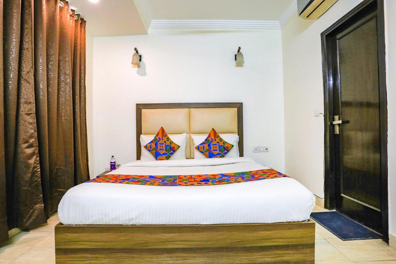 Fabhotel Jpm The Grand Bella - Nr Nehru Place Market Nueva Delhi Exterior foto